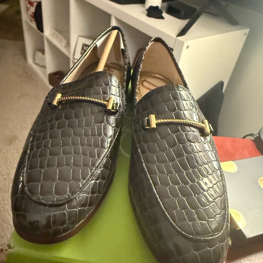 Sam Edelman 5.5 Lior blue croco patent Textured Loafers